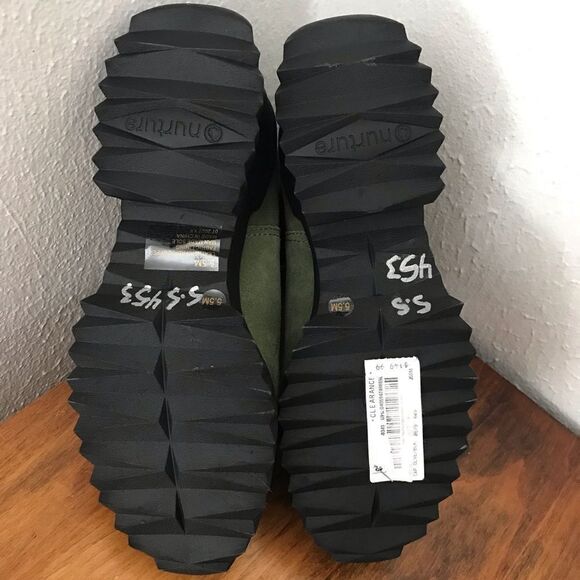 NURTURE Green Suede Chelsea Boot‎ Lug Sole Platform Water Resistant Size 5.5 New - Picture 12 of 13